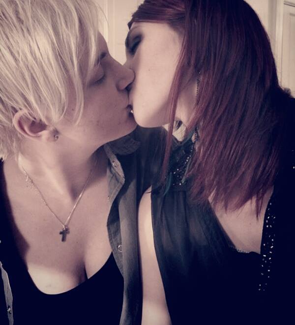 adorablelesbiancouples:  This is me and my girl. We haven’t been together for that