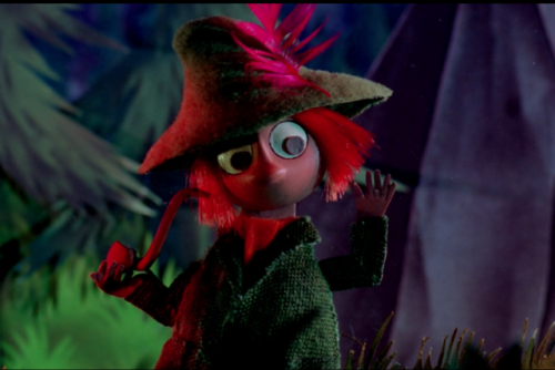 littlemsscareall:Some adorable red head puppet Snufkin for your dash