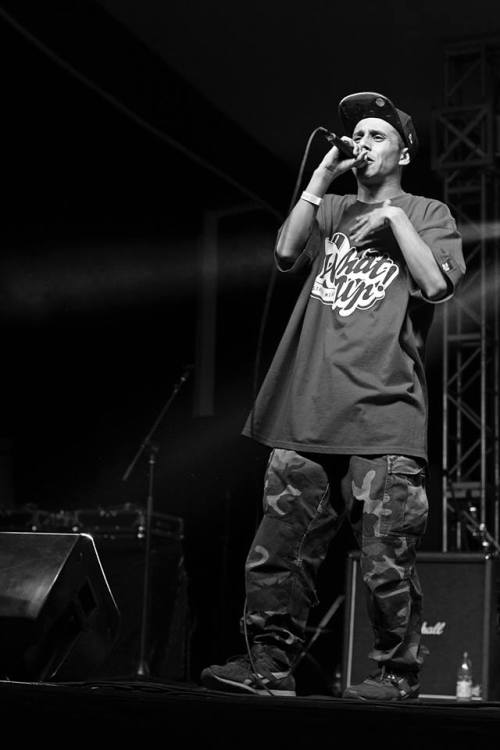 zona-hiphop:    Nunca digas que eres algo sin haberlo demostrado antes….