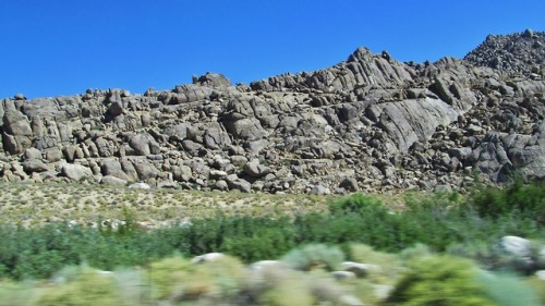 memoryofgreen:last shots in the eastern Sierra from our beloved van before it broke down. RIP