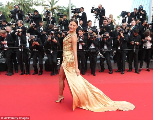 Irina Shayk (in Atelier Versace) attends the ‘Sicario’ premiere at the 68th annual Cannes Film Festi