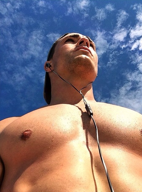 jockswiththickcocks:  Follow for: HOT GUYS, HOT COCKS, AND THE HOTTEST SEX!