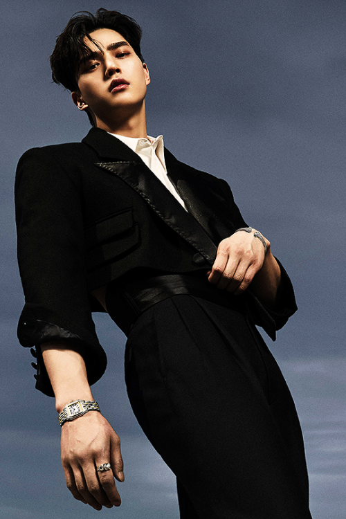 netflixdramas:SONG KANG x Panthère de Cartier CollectionBy Jang Duk Hwa for DAZED KOREA (May 2022)