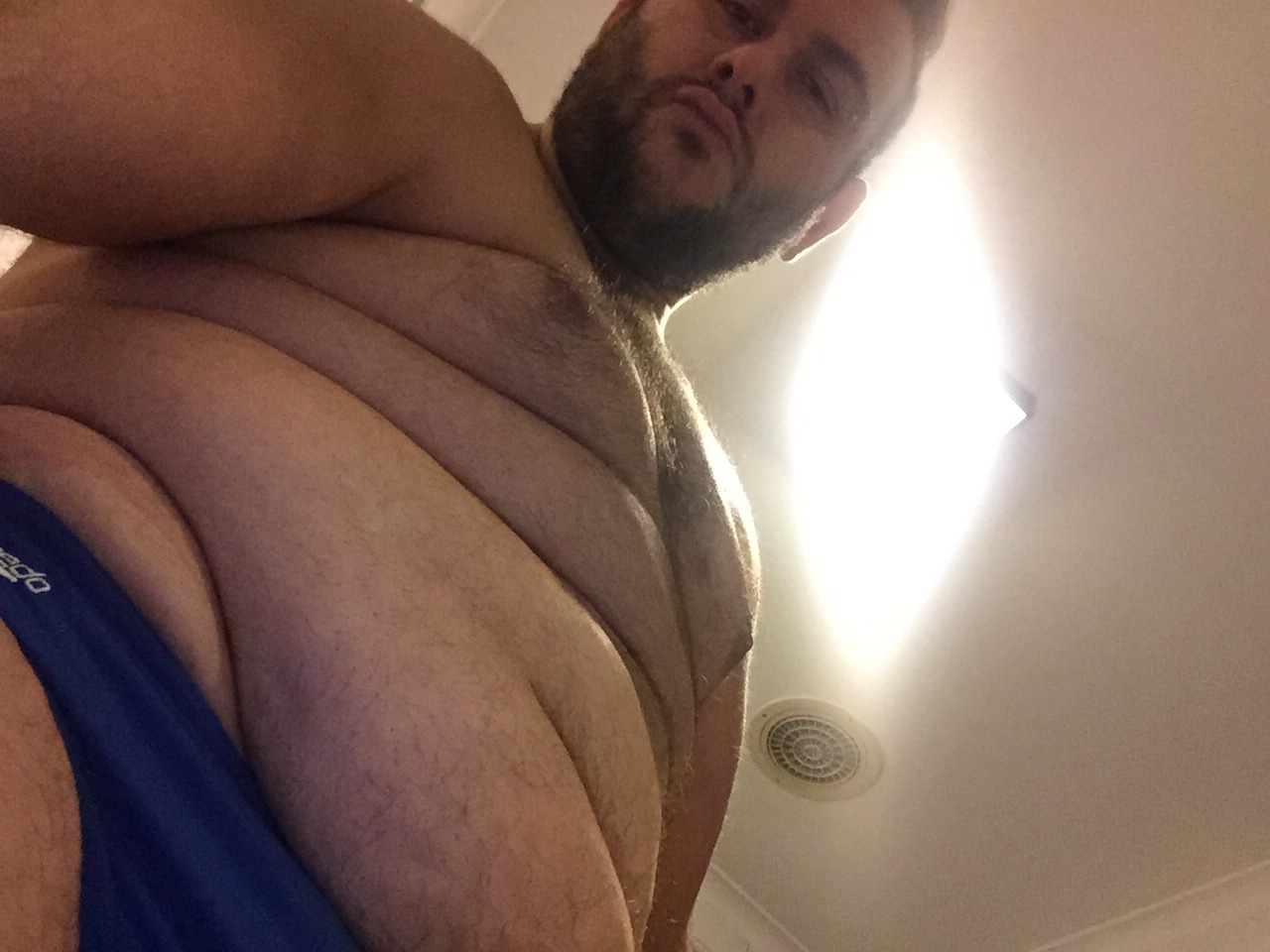 speedochubby:  Thanks for your first submit !! :-)   «I normally never do this but