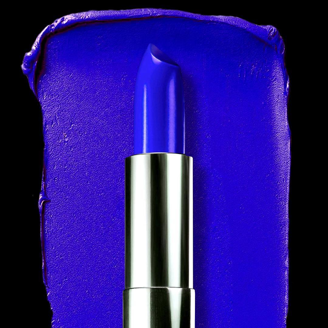 humanity-shines:  maybelline:Blue lipstick goals with Maybelline Color Sensational