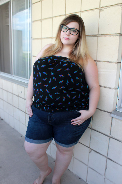 cutefatbabepassion: A little treat for my fans!