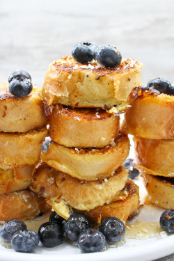 lustingfood:  COCONUT FRENCH TOAST  