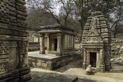 Bateshwar group of temples, Madhya Pradesh, photos by Kevin Standage 