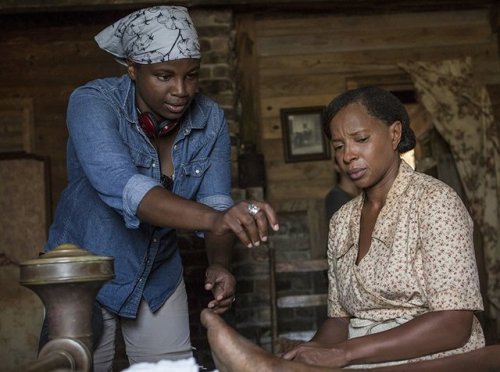 oldfilmsflicker:Dee Rees on the set of Mudbound (’17)