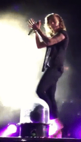 narrrry-s:  I get down on my knees for youu27/08/2015
