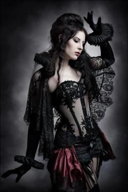 ileatherandlace:  The picture that inspired us to start Leather &amp; Lace on Facebook and now on Tumblr ~♥~