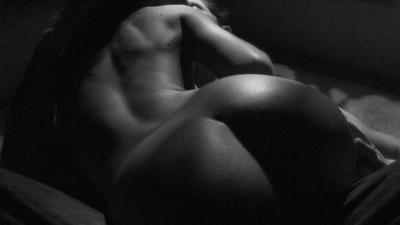 dangerouswomanxxx:  lastgent:  night-wolf-1985:  🐺  Yes  🔥🔥🔥