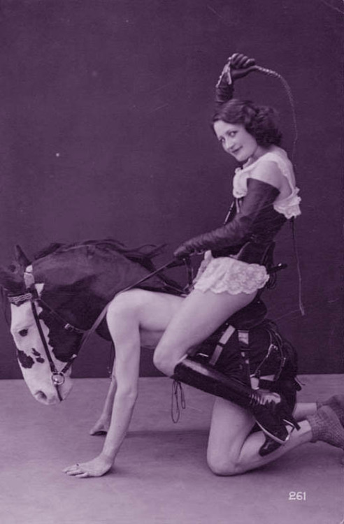 retrogirly: Playing “horsey” in the 1920’s.