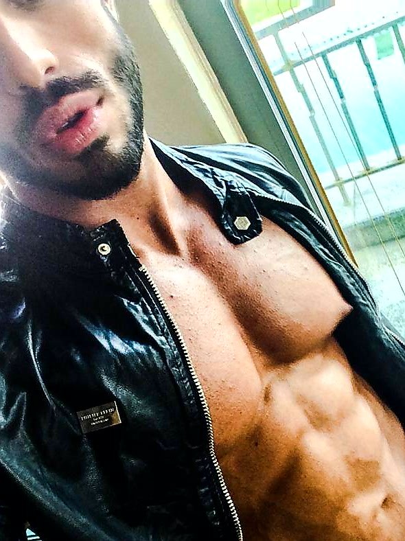 barrypexsblog:  Fiki. Bulgarian Sexy, Sweaty Muscle Model &amp; Pop Singer.