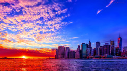  Speckled sunset skies over Lower Manhattan