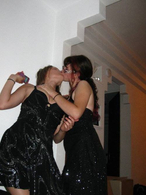 getmoneydollaz:  notmine666:  Abby Gosling from Chicago, USA  Getmoneydollaz