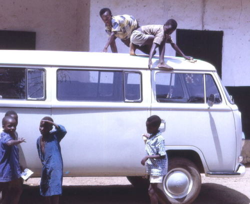 africanfoto - SIERRA LEONE. Kamabai. 1968. Young boys servicing...