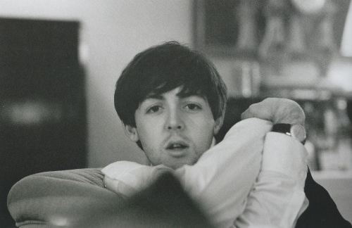 thateventuality:  Scans - George Harrison’s photographs of John Lennon and Paul McCartney, Hot