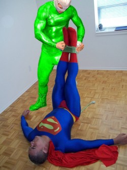 Superman is unconscious after intense kryptonite