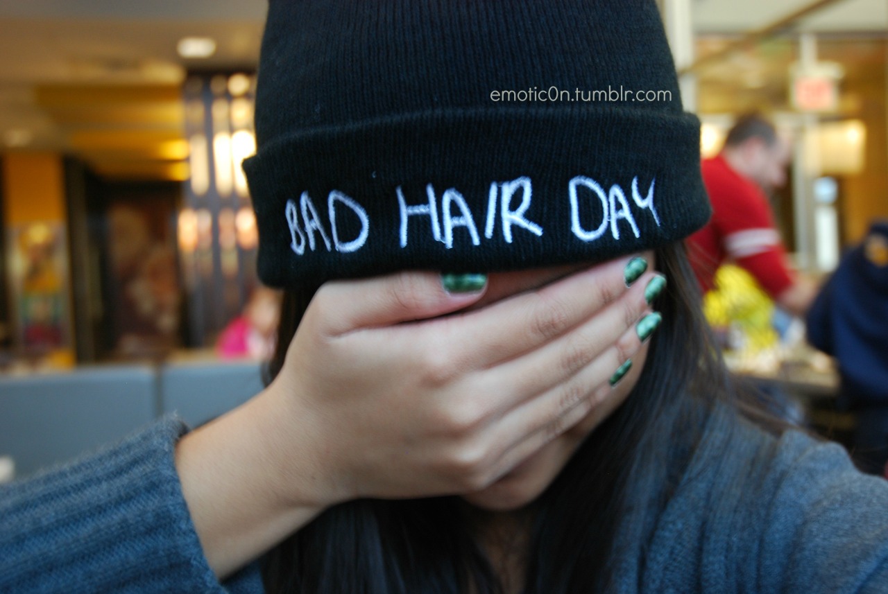 emotic0n:  bad hair day x_x 