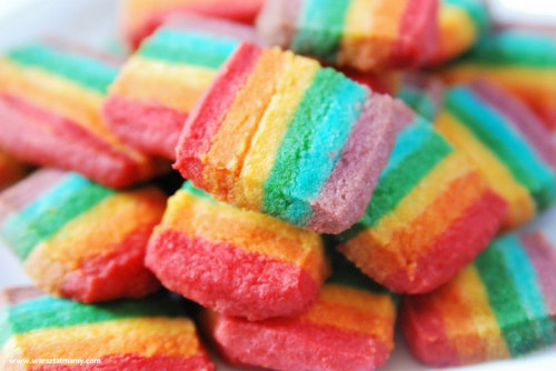 delectabledelight:Rainbow cookies (by A_M_J)