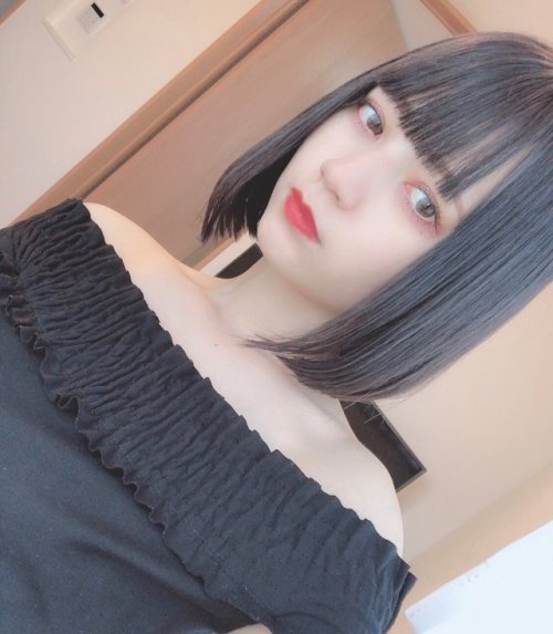 waitaminutebro: やね(@yanemint)さん | Twitter