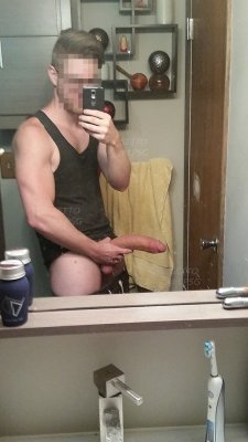 biggestcocksaround:Gigantic