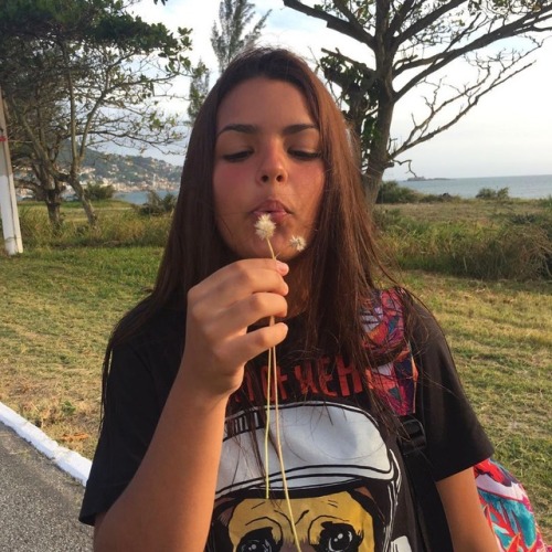http://streetgrl.tumblr.com/post/157420015437