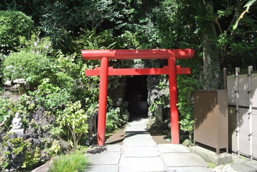 Explore The Wonderful Hase Temple in KamakuraHase Temple in Kamakura is famous for being the home of