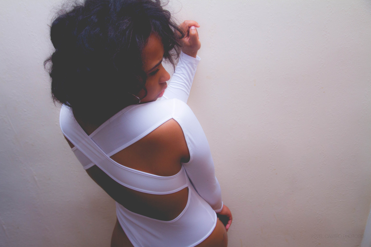 fizzelcastro:  Model : Tia GrantFizzel Castro Photos ©