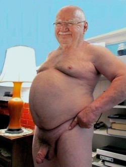 swissone001:Nice grandpa! I like your wonderful  belly and your fat dick!