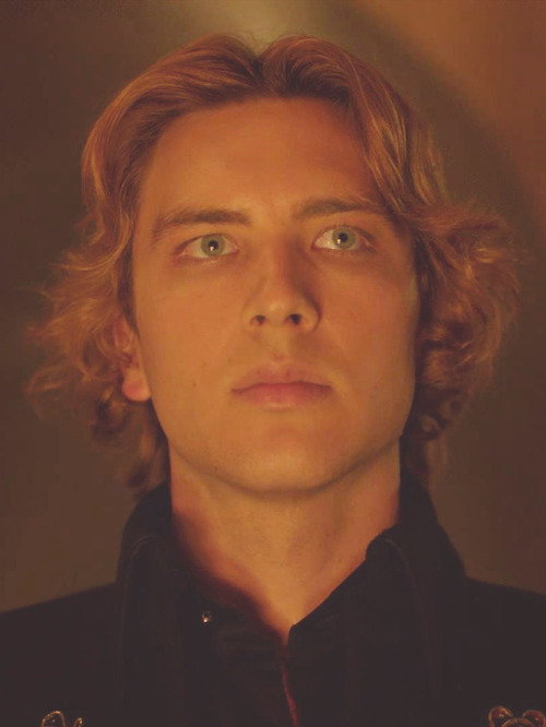 galesunshine: Cody Fern in American horror story (Part 23)