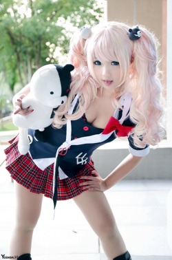 cosplayeverywhere:  Danganronpa Kibo no Gakuen to Zetsubo no Kokosei (ダンガンロンパ 希望の学園と絶望の高校生) ~ Junko Enoshima (江ノ島盾子)