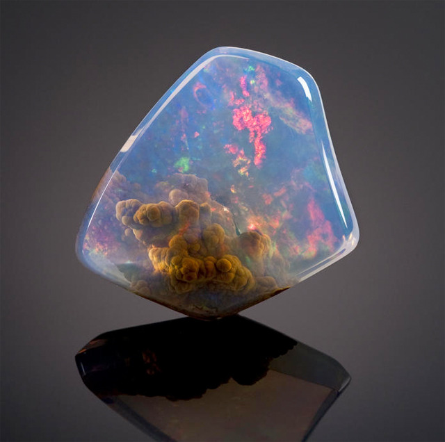 opticallyaroused:  Galaxy Opal 