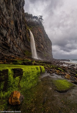 unwrittennature:   El Rostro de Piedra. The Stone Face   Jose Fernandez         