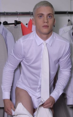 Onlybriefs