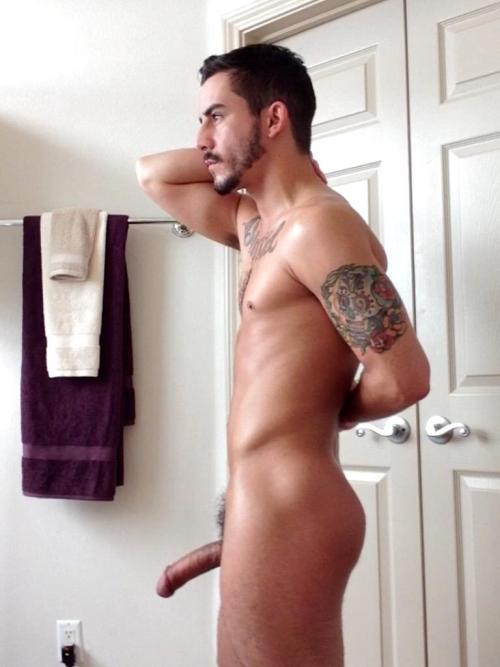 betosbizcochos:  Beto’s Cornerhttps://betosbizcochos.tumblr.com/  Que rico A donde para ir !😛