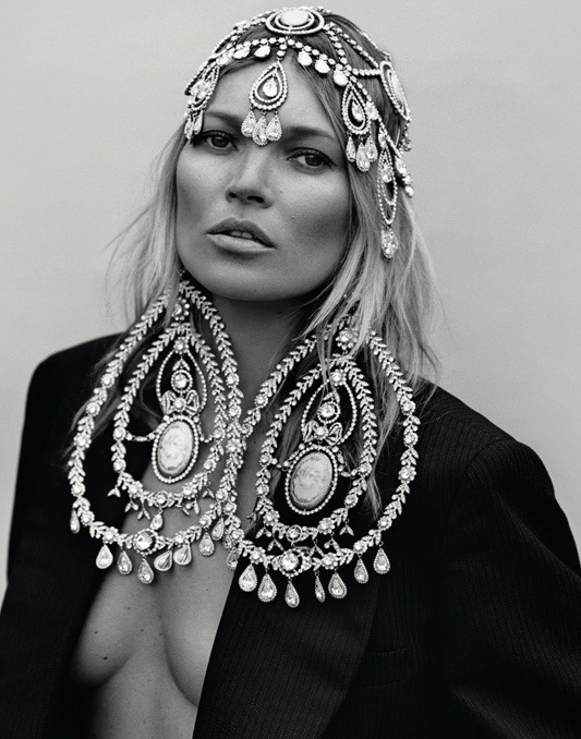 yhji:  // AnOther Magazine F/W 14 // Kate Moss by Alasdair McLellan 