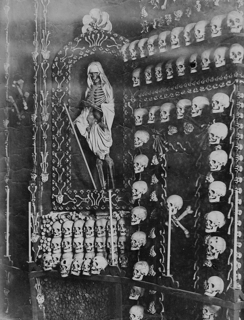 blackpaint20:  Photo of the now-destroyed ossuary, Valletta, Malta 