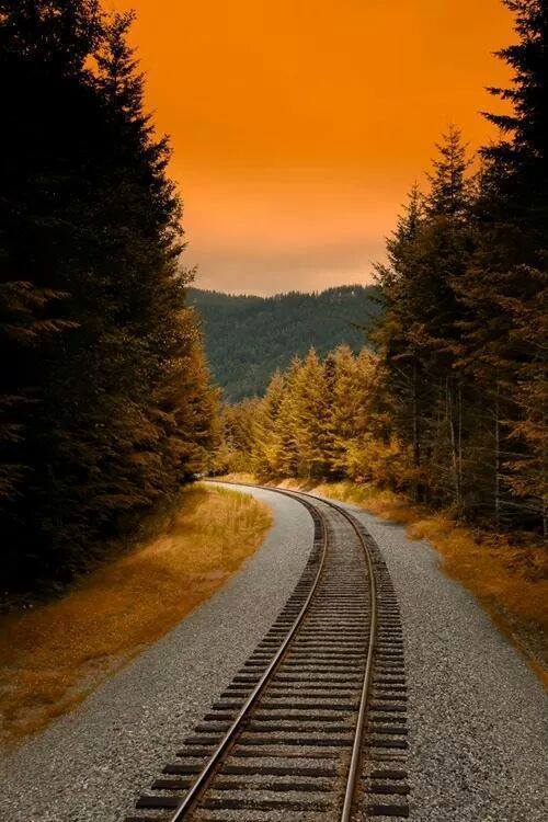 railroad-girl-in-germany