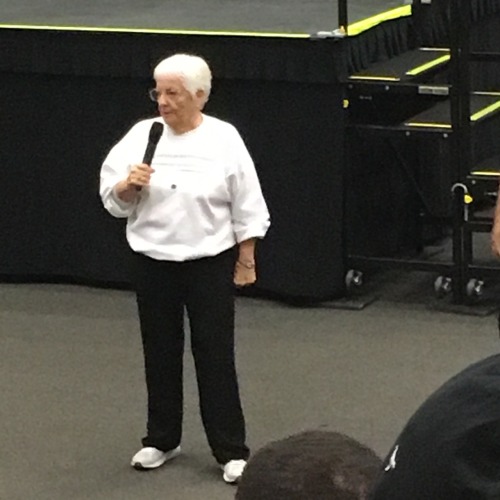 onedropcolors: uppitybitchh: lanadiaries: pinkcookiedimples: The amazing Jane Elliott came to my cam