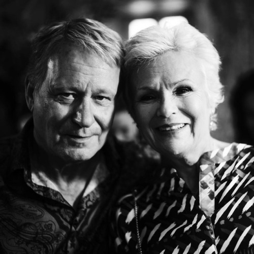 skarsjoy: Stellan Skarsgård, Colin Firth and Julie Walters in Mamma Mia! Here We Go Again. Set