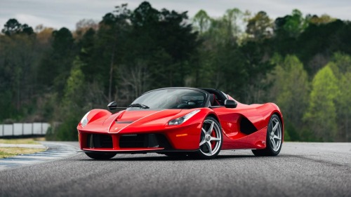 2017 Ferrari LaFerrari Aperta,Photo Credit: Vance911 for Bring A Trailer