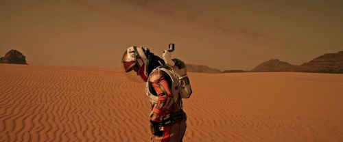cinemaspam:  10 Frames  The Martian (2015) Directed by Ridley ScottCinematography by Dariusz Wolski