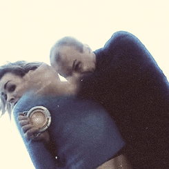 offdefsun:  Who’s gonna hold his hand now? 