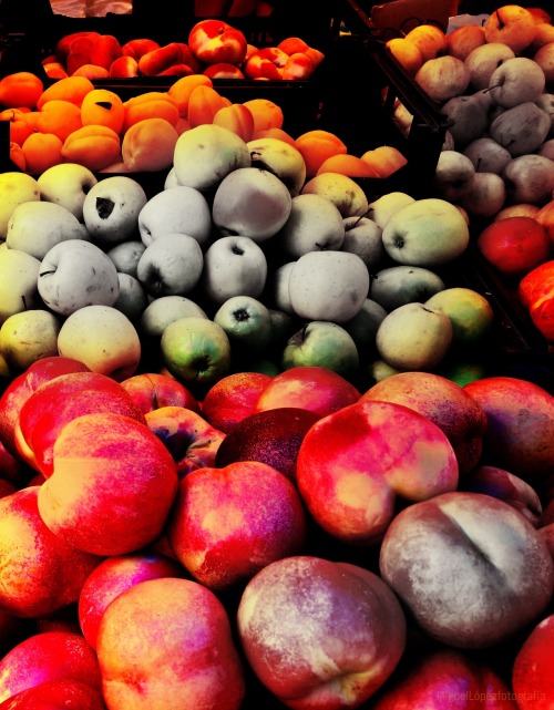 Fruits.Froitas na feira.