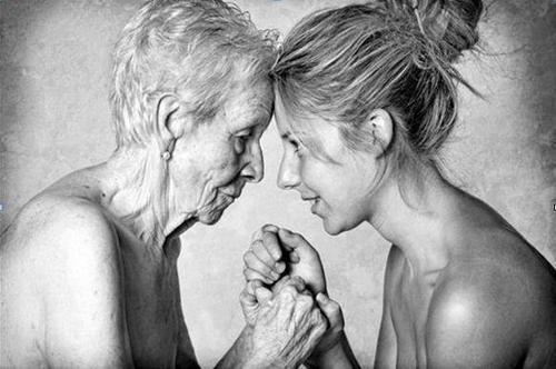rovasquez001:  Madres: ahí desde el principio, y ahí hasta el final  