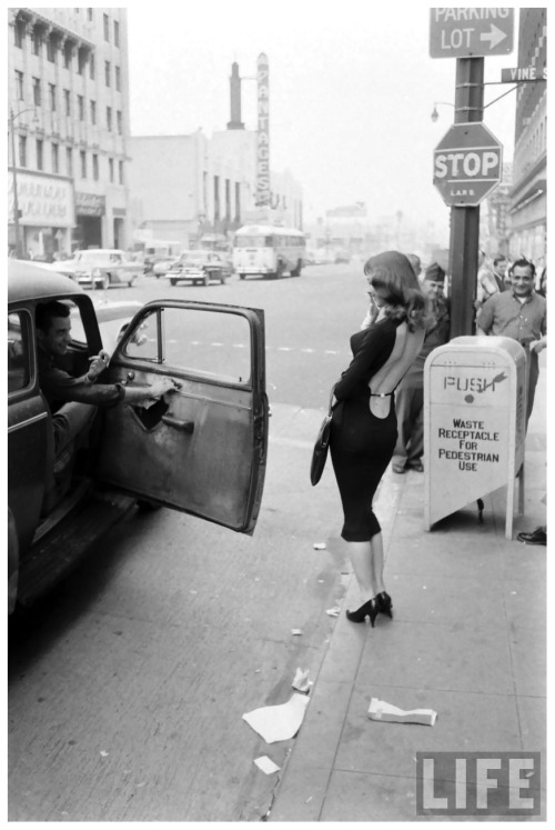 midcenturymodernfreak: 1957 Model-Actress Vikki Dougan Turning Heads | Photos: Ralph Crane for 