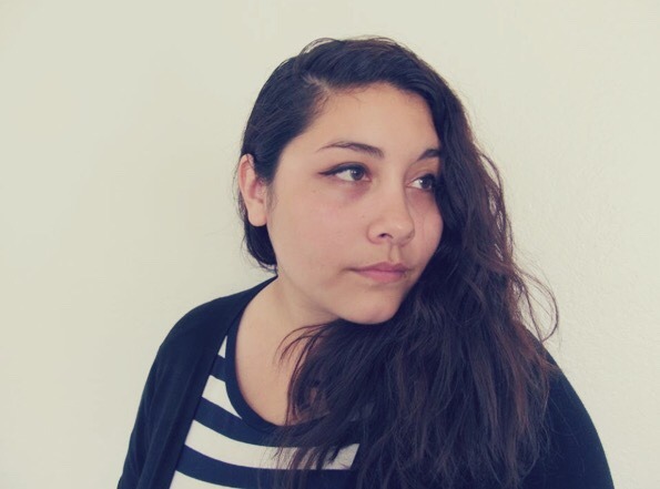 hella-bogus:  my bas fran took cute pictures of me (and also one not super cute one)