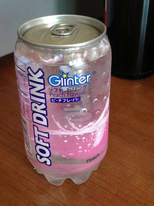 strawberrysandwich: summerthyme:  GLINTER!! SPARKLE SODA DREAM FANTASY WOW!!! It’s a magic soda story.    